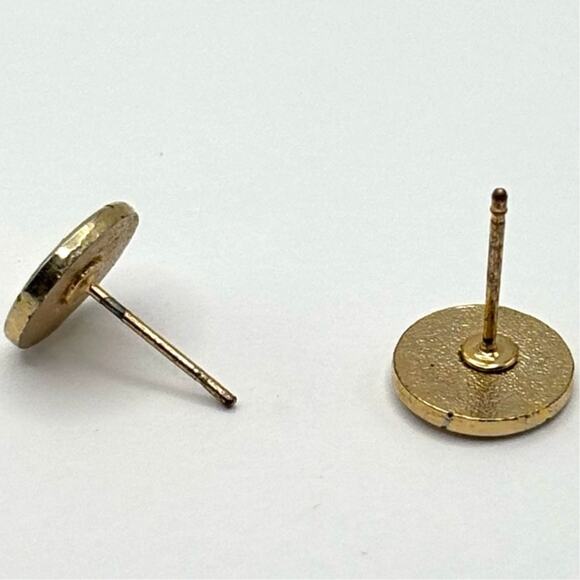 Red Cross Earrings - Picture 3 of 3